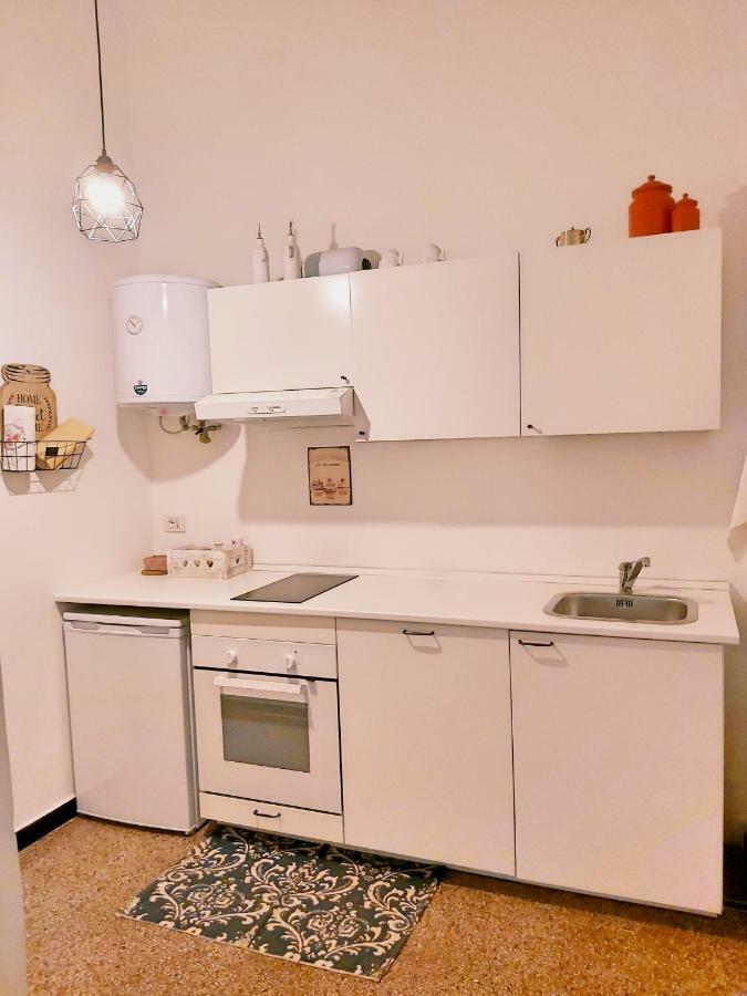 Central Chic Apartment Γένοβα Εξωτερικό φωτογραφία
